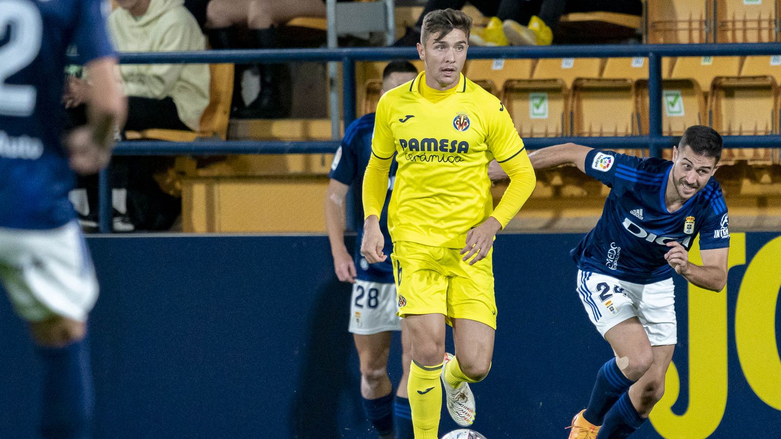 El Vila-real B guanya per 2-1 a l'Oviedo