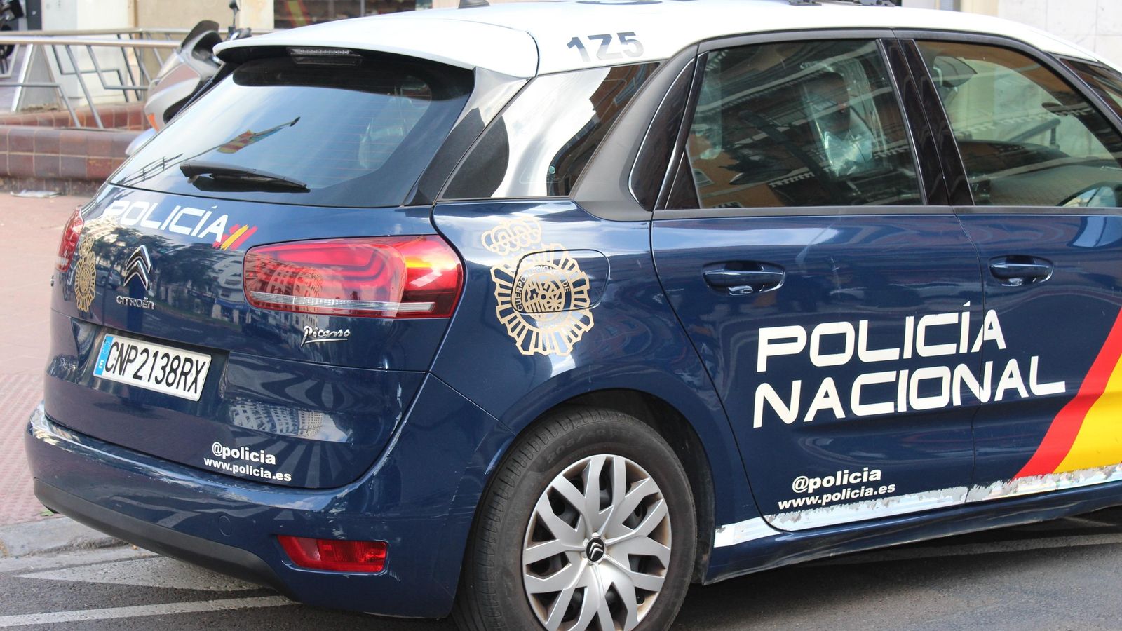 La policia va arrestar el presumpte autor dels fets a pocs metres d'on va passar la suposada agresssió