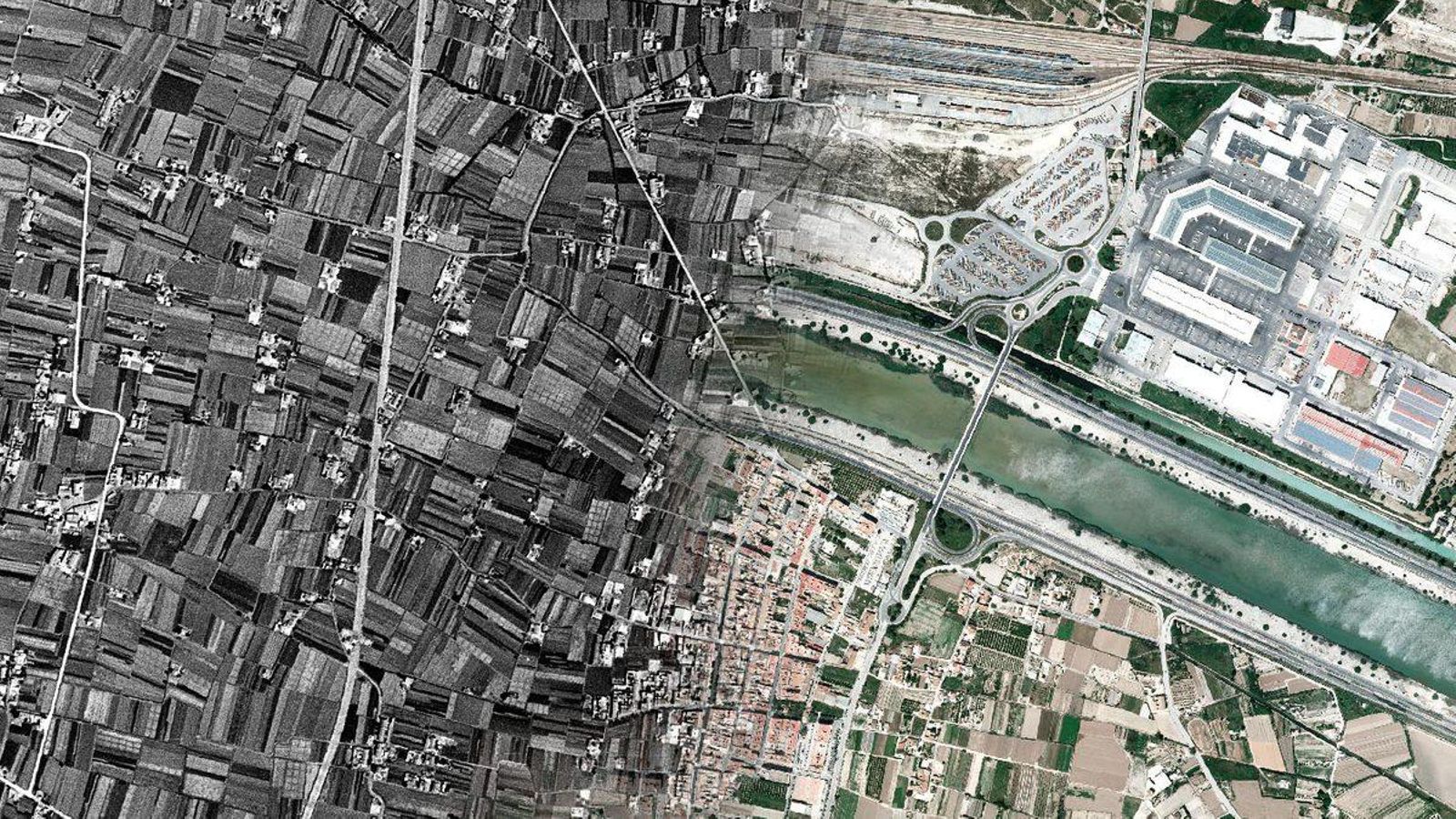 "Vista comparada de l'abans (1956) i l'ara (2020) del nou llit del riu Túria"