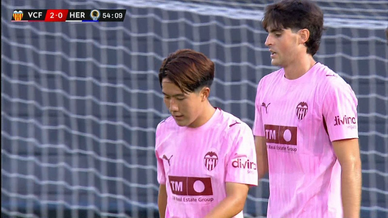 Javi Guerra i 'Ryu' Sato, els destacats de la pretemporada de l València