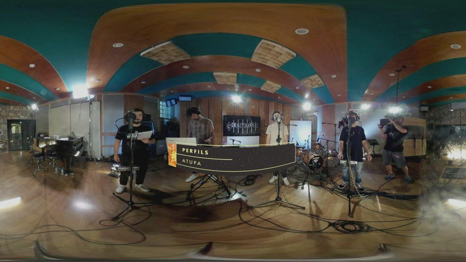 360° | Atupa versionen Clara Andrés