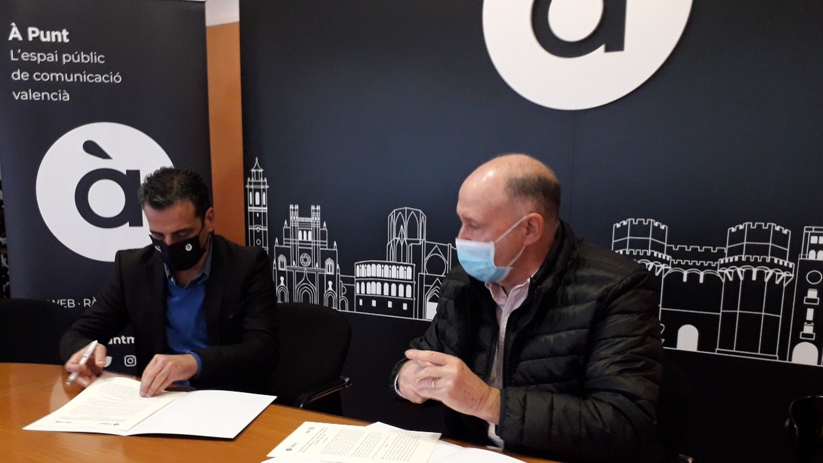 À Punt i la Fundació per la Justícia col·laboren per a sensibilitzar la ciutadania en temes d’inclusió social i drets humans