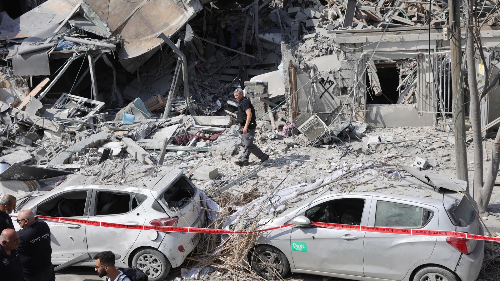 Danys causats a Tel-Aviv, Israel, per l'atac de Hamas