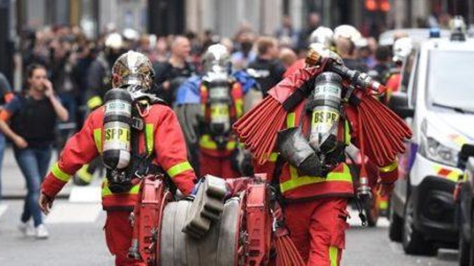 Cinc persones moren en un incendi intencionat a Pau (França)