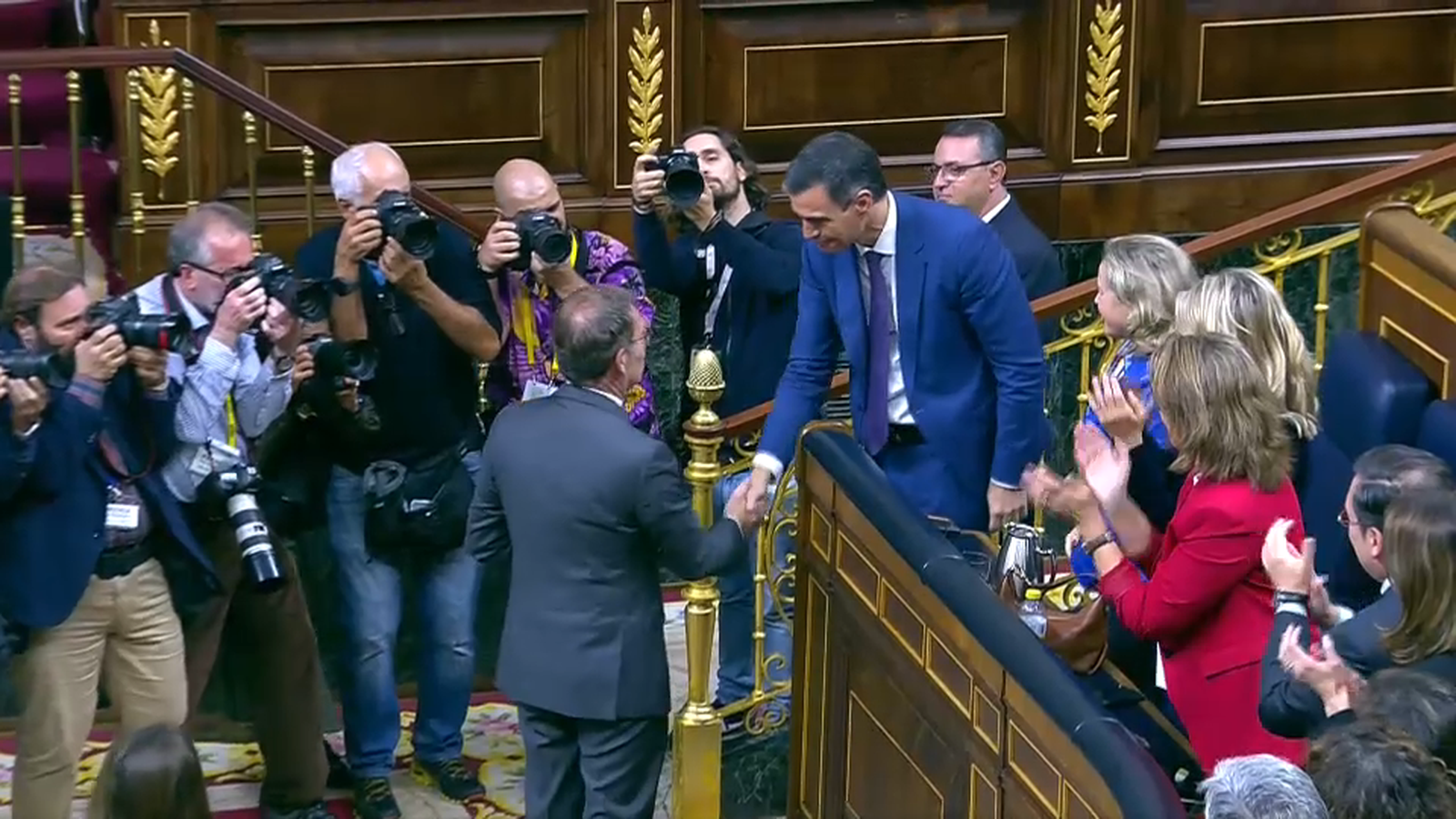 Sanchez rep la felicitació de Feijóo