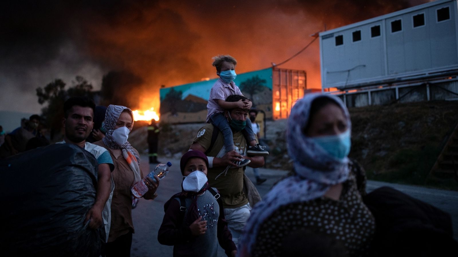 Nou incendi al camp de refugiats de Mória