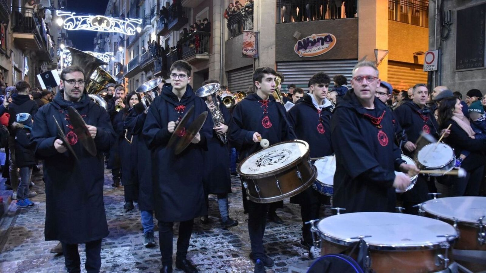 04.01.2024 | La música en la cavalcada dels Reis Mags d’Alcoi