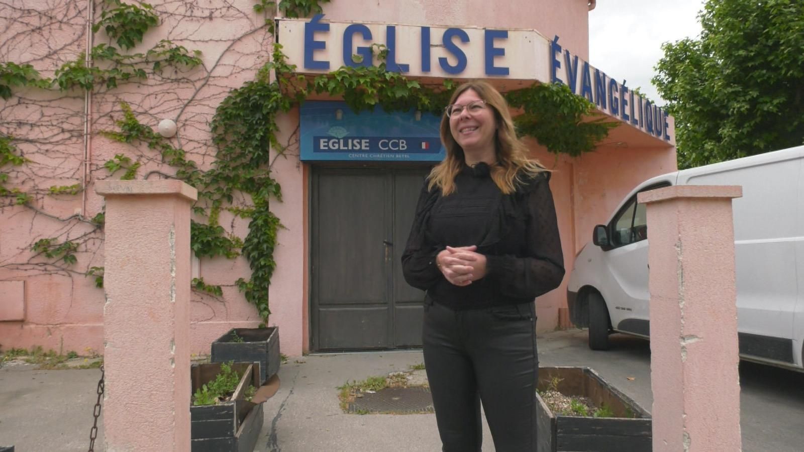 Maite ens conta les seues tasques de l’Església Evangèlica Maite ens conta les seues tasques de l’Església Evangèlica