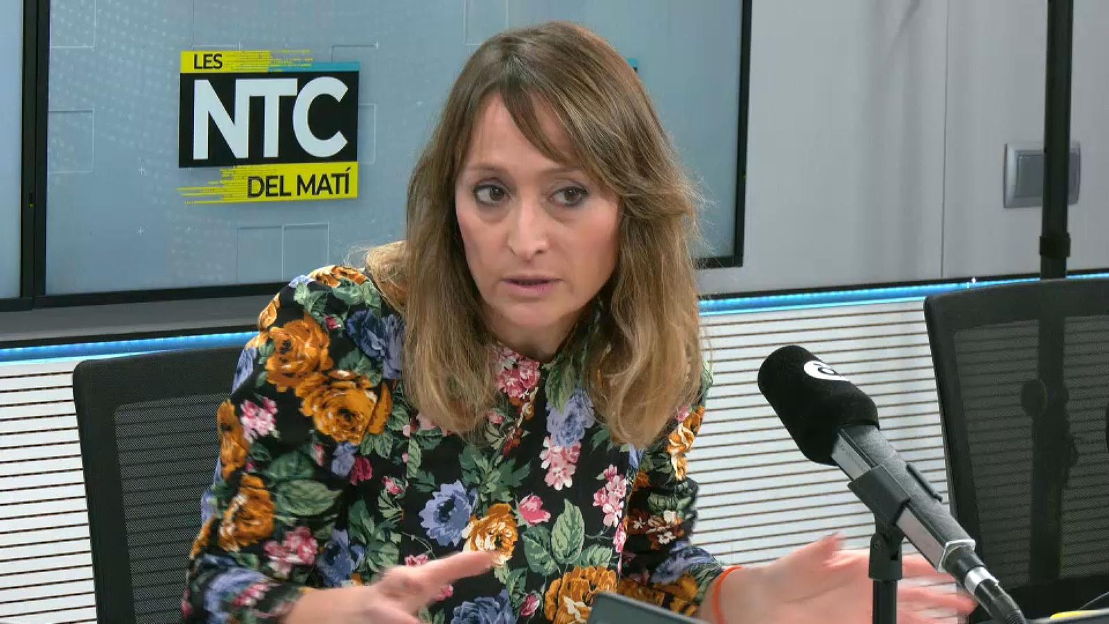 Lara Esteve durant la seua intervenció en 'Les notícies del matí'