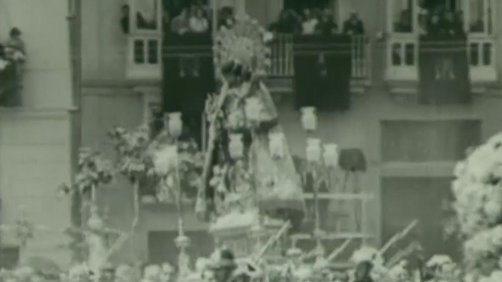 Imatges de la Coronació de la Mare de Déu del 1923, cedides pels hereus del realitzador Joan Andreu Moragas