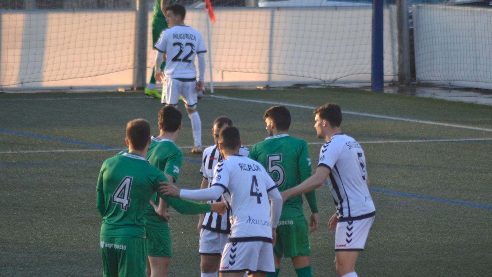 El Castelló ha empatat a dos gols a casa del Cornellà.