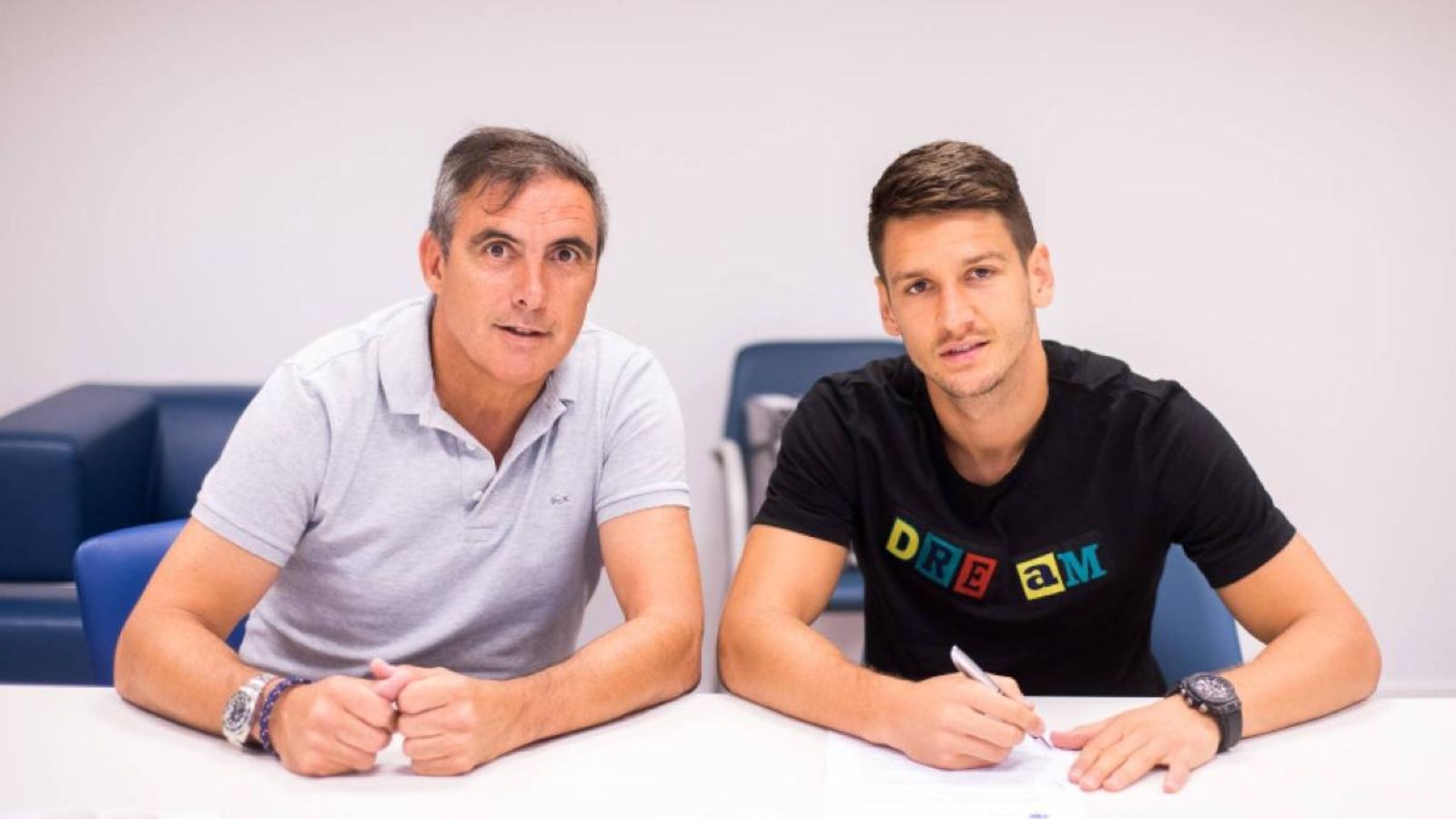 Nemanja Radoja firma amb el Llevant per tres temporades
