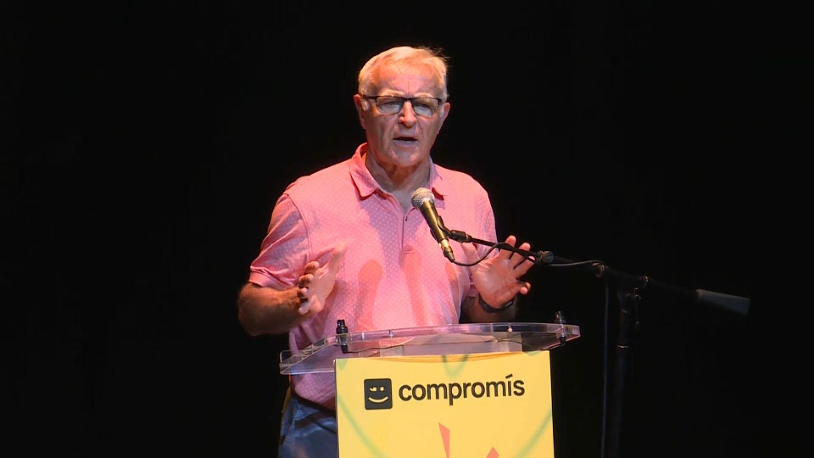 Joan Ribó anuncia que es presenta a l'alcaldia de València en l'Assemblea de Compromís Joan Ribó anuncia que es presenta a l'alcaldia de València en l'Assemblea de Compromís