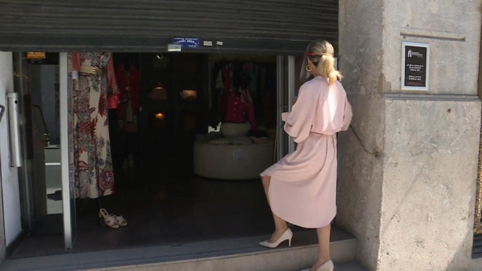 Una botiga de roba valenciana obri la persiana en la fase 1 de la desescalada