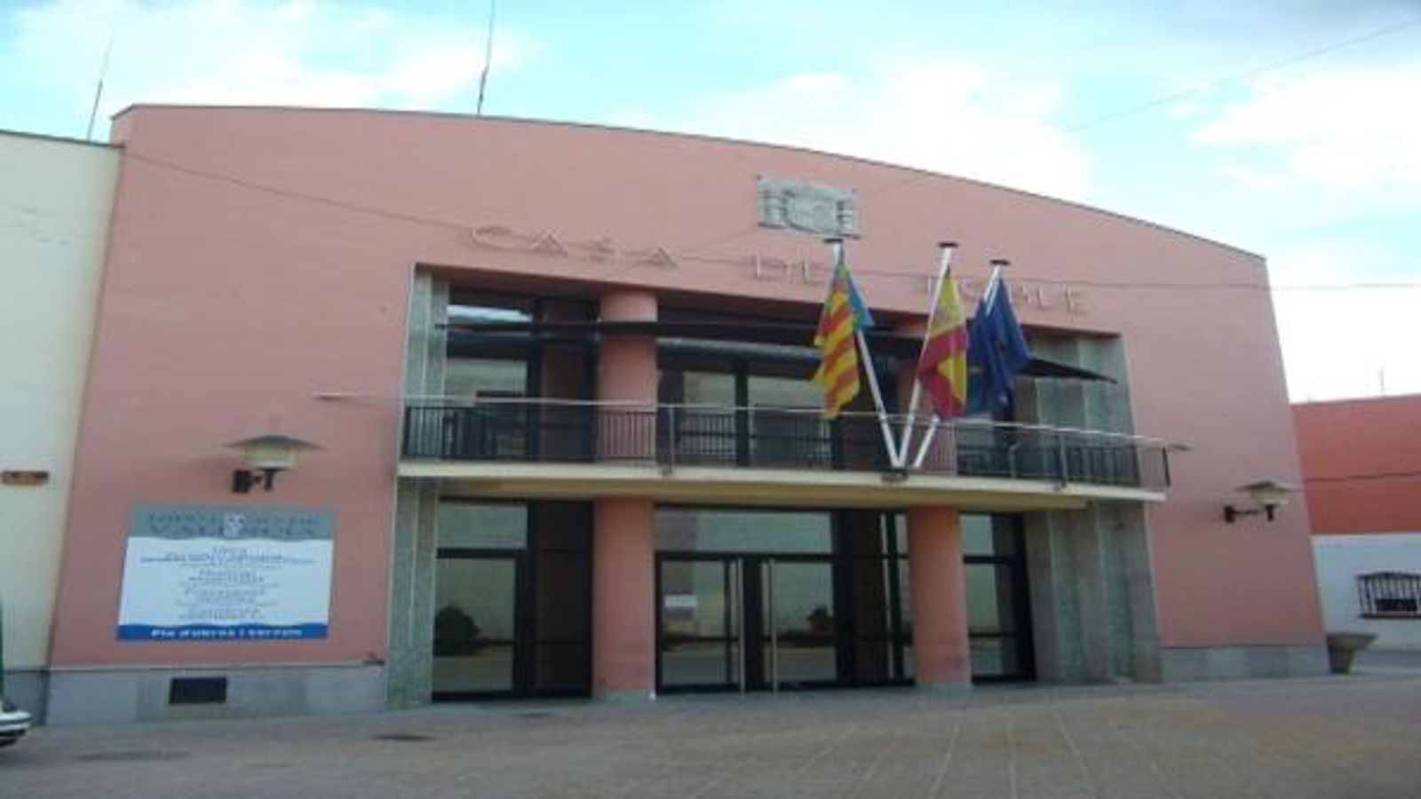 En imatge, l'ajuntament de Massalfassar