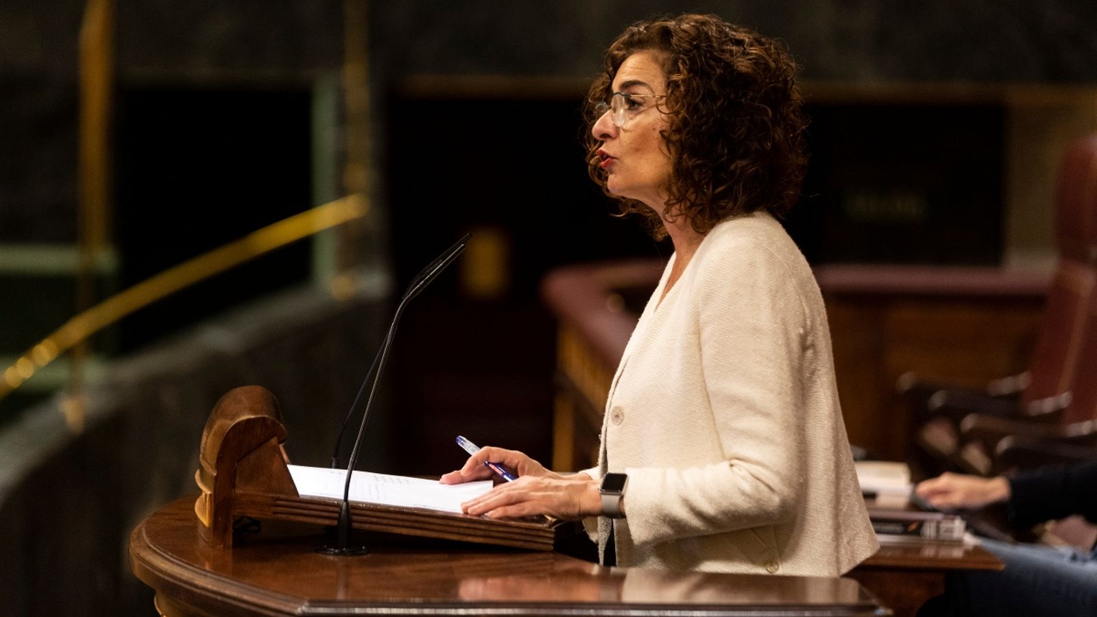 La ministra d’Hisenda, Maria Jesús Montero, intervé aquest dijous en el ple del Congrés