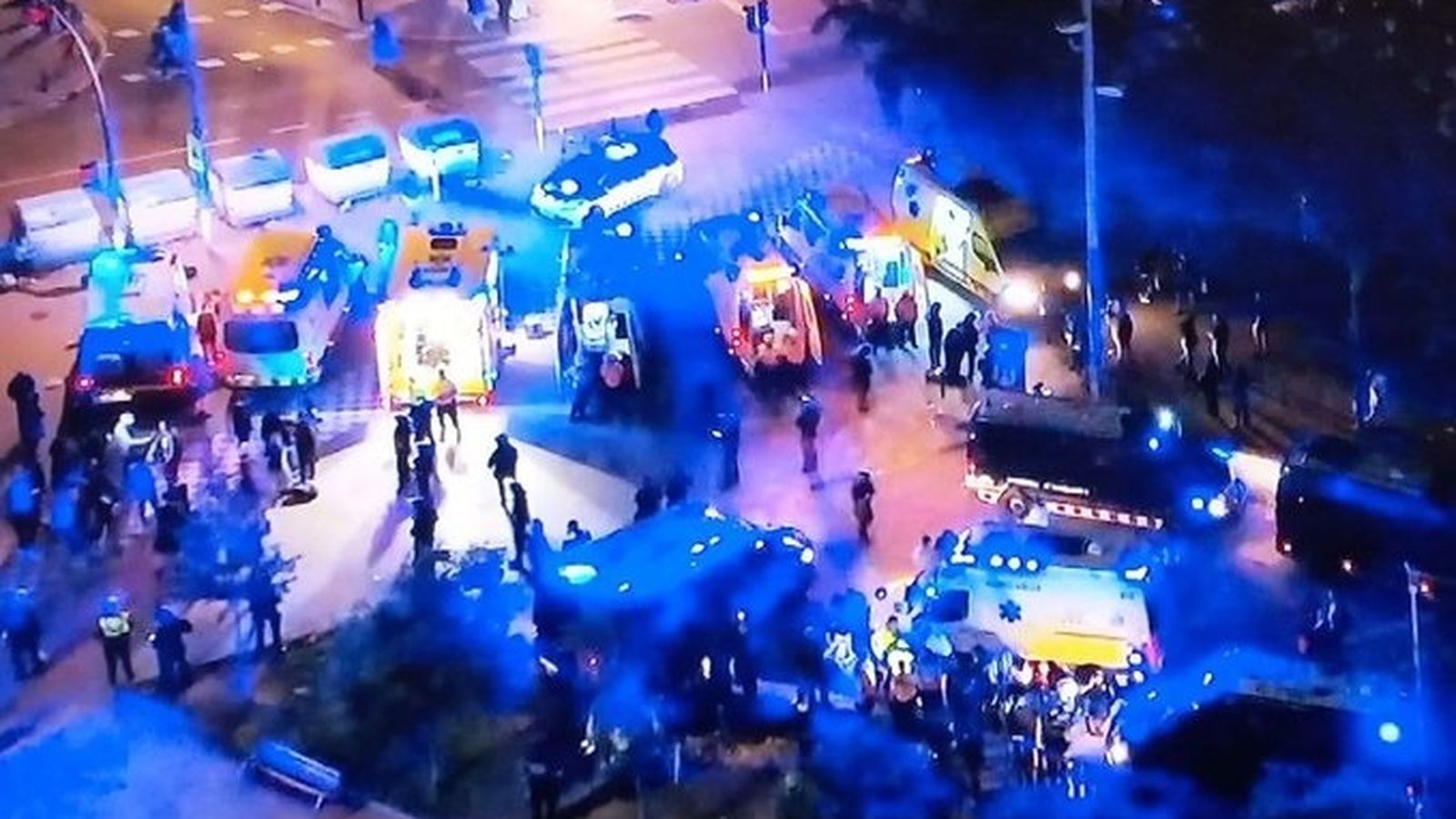 Un atropellament múltiple als afores de l’estadi de l’Espanyol deixa diversos ferits lleus