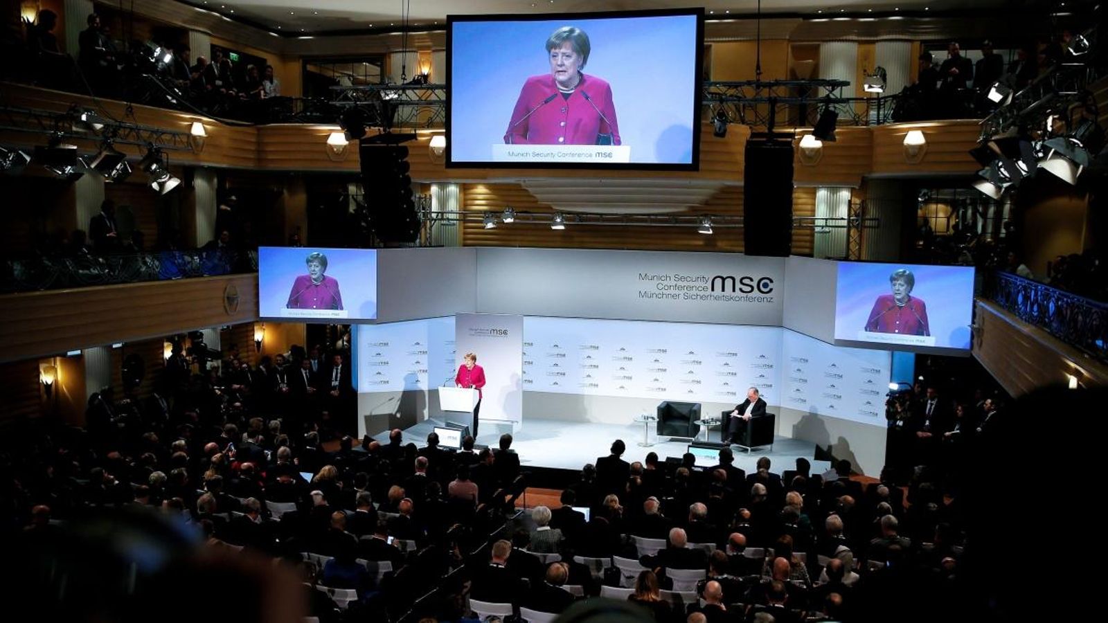 El món debat a Munic sobre la seguretat