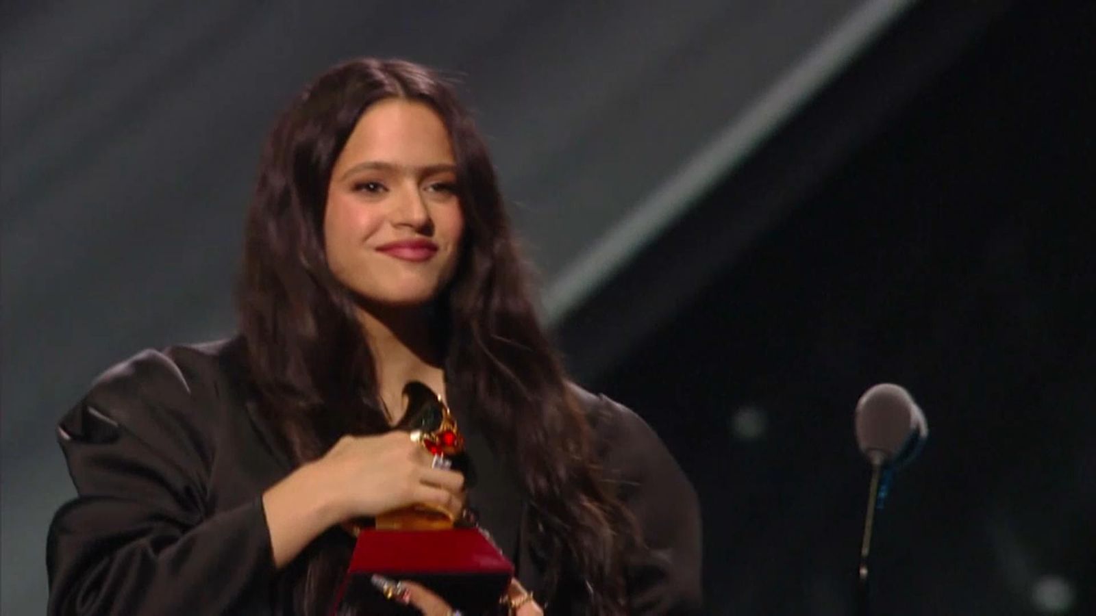 Rosalía triomfa en els Grammy Llatins 2019