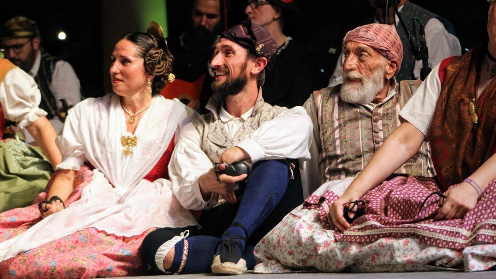 A desembre, el grup de danses Alimara retrà homenatge a Salvador Mercado, fundador del grup i gran recuperador de les danses populars valencianes (IVC)