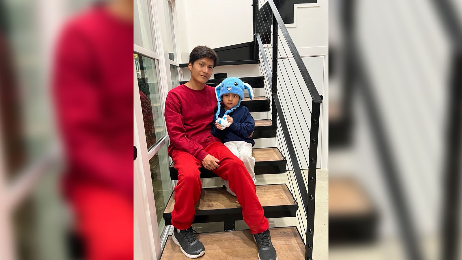 Liam Conejo amb el seu pare