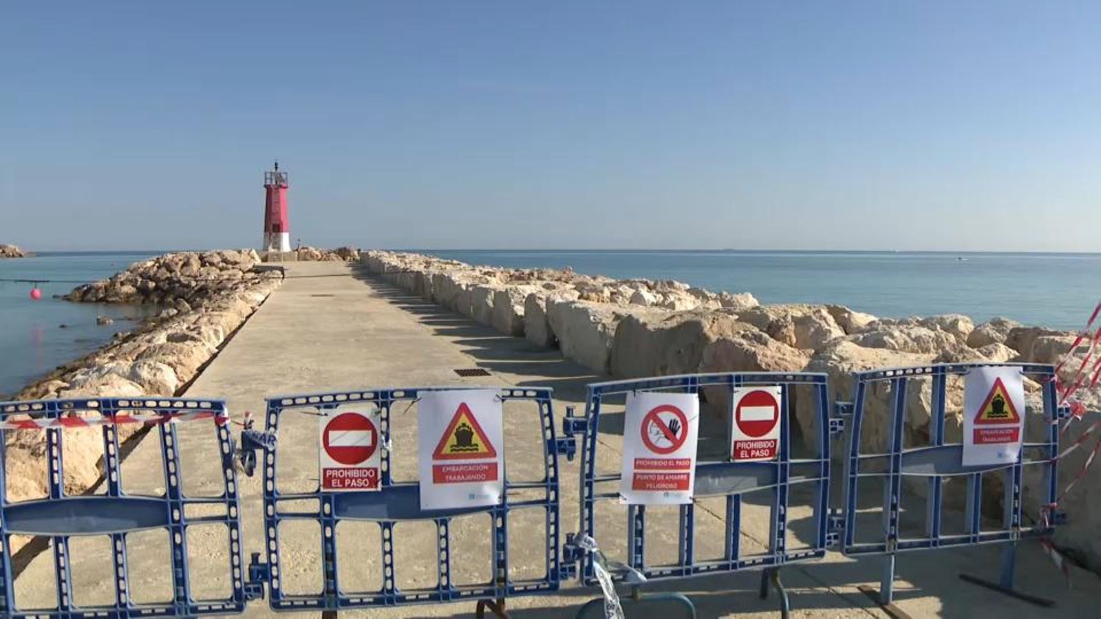 Obres al port de Dènia