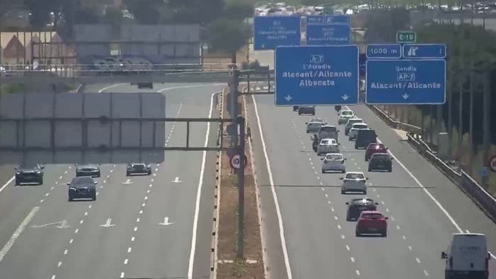 Imatges de la carretera a la pista de Silla