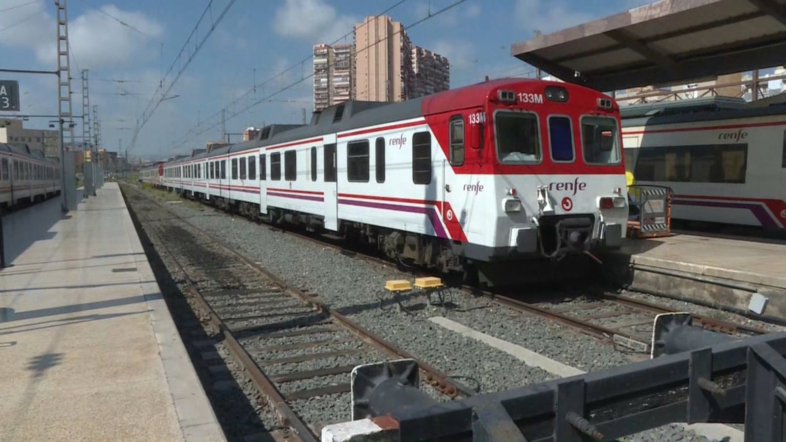 Usuaris de Renfe denuncien la mala connexió entre València i Alacant