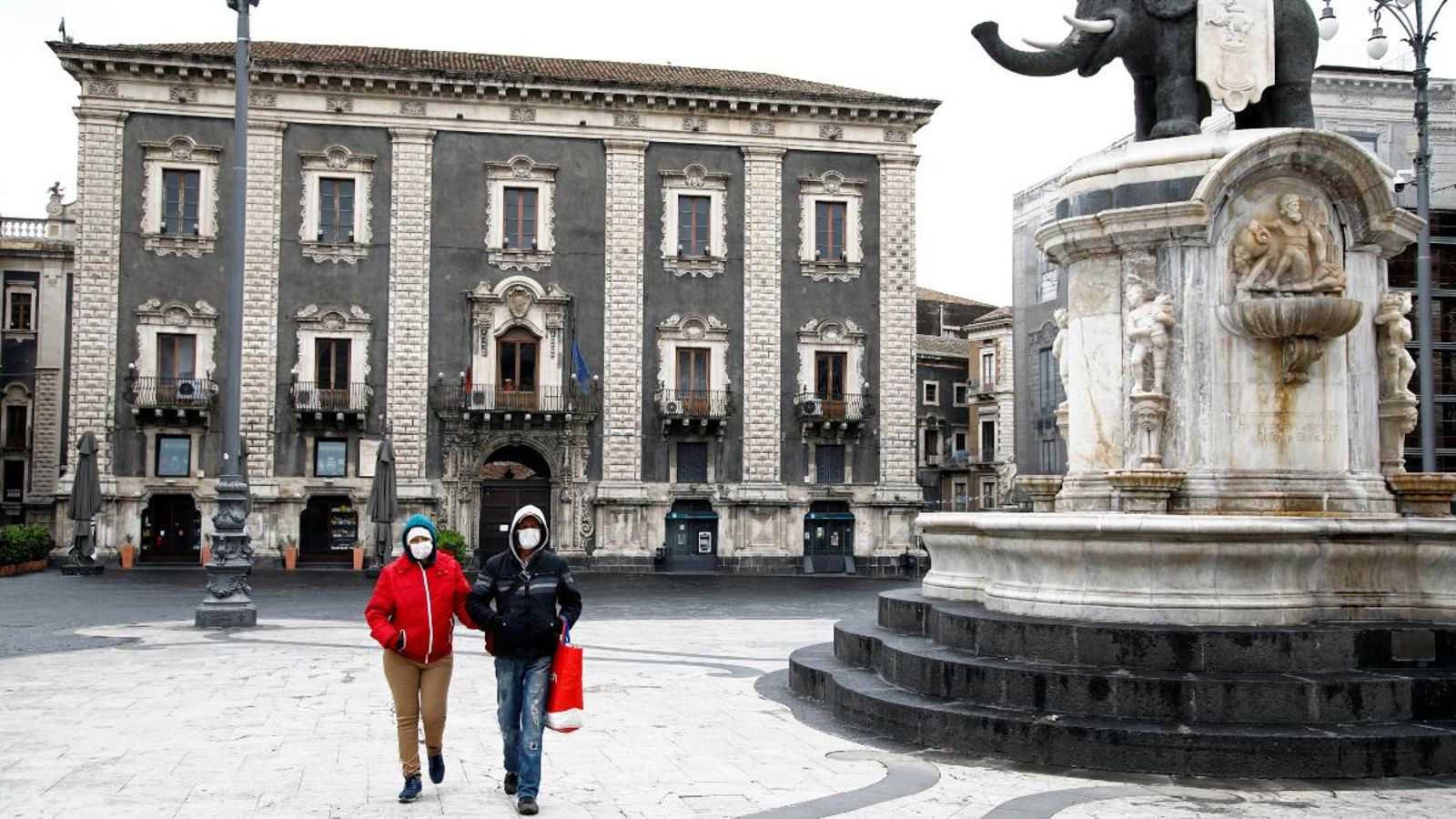 Creix el nombre de morts a Itàlia, mentre que els contagis s’estabilitzen