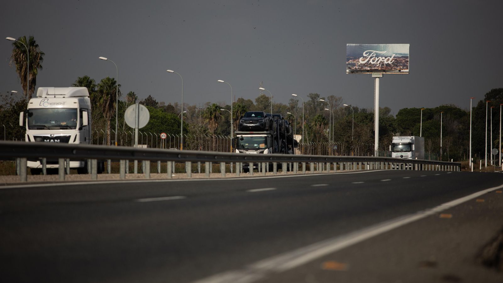 Cartell de la fàbrica Ford Almussafes