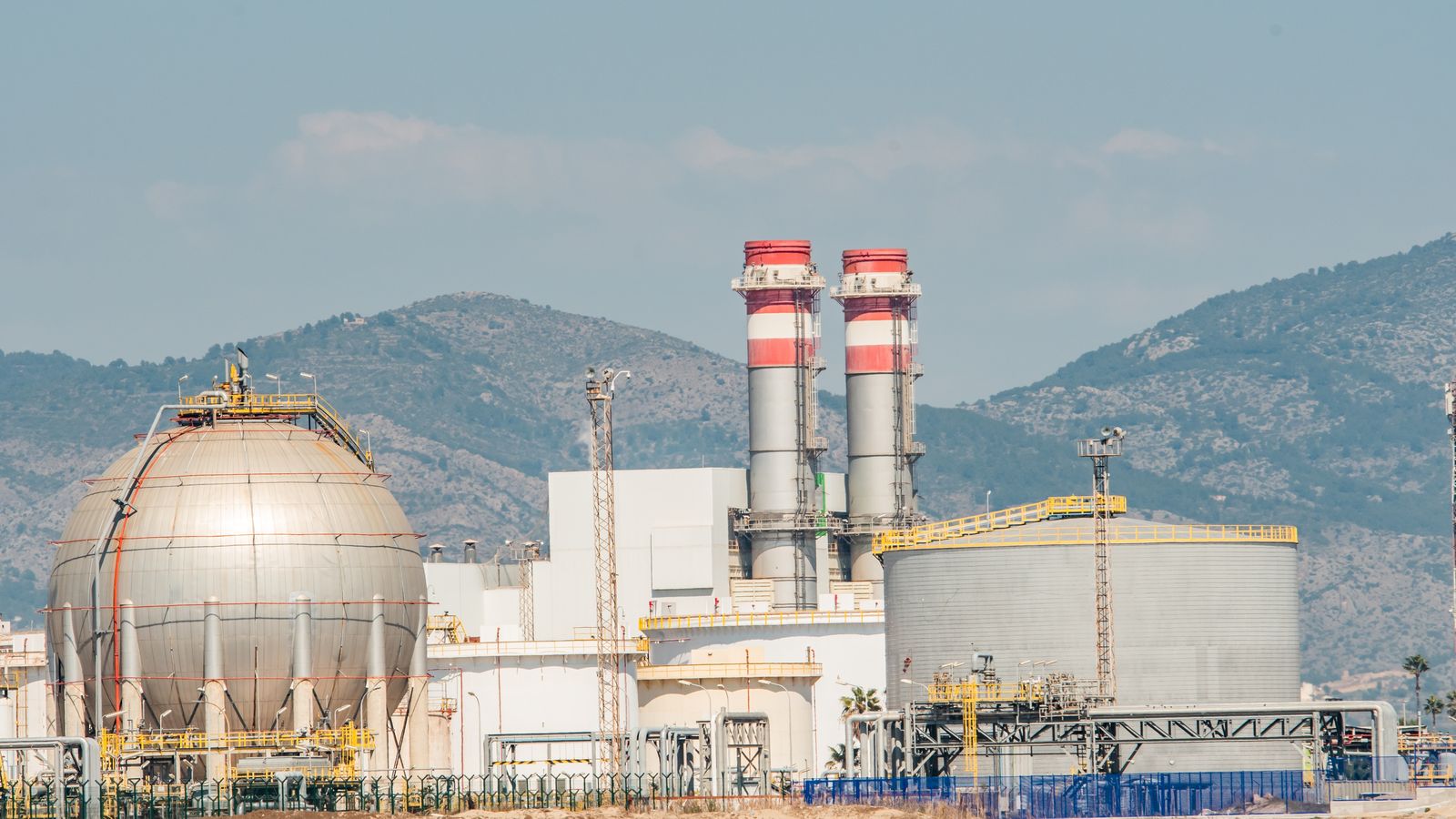 Tanques d’emmagatzematge de petroli