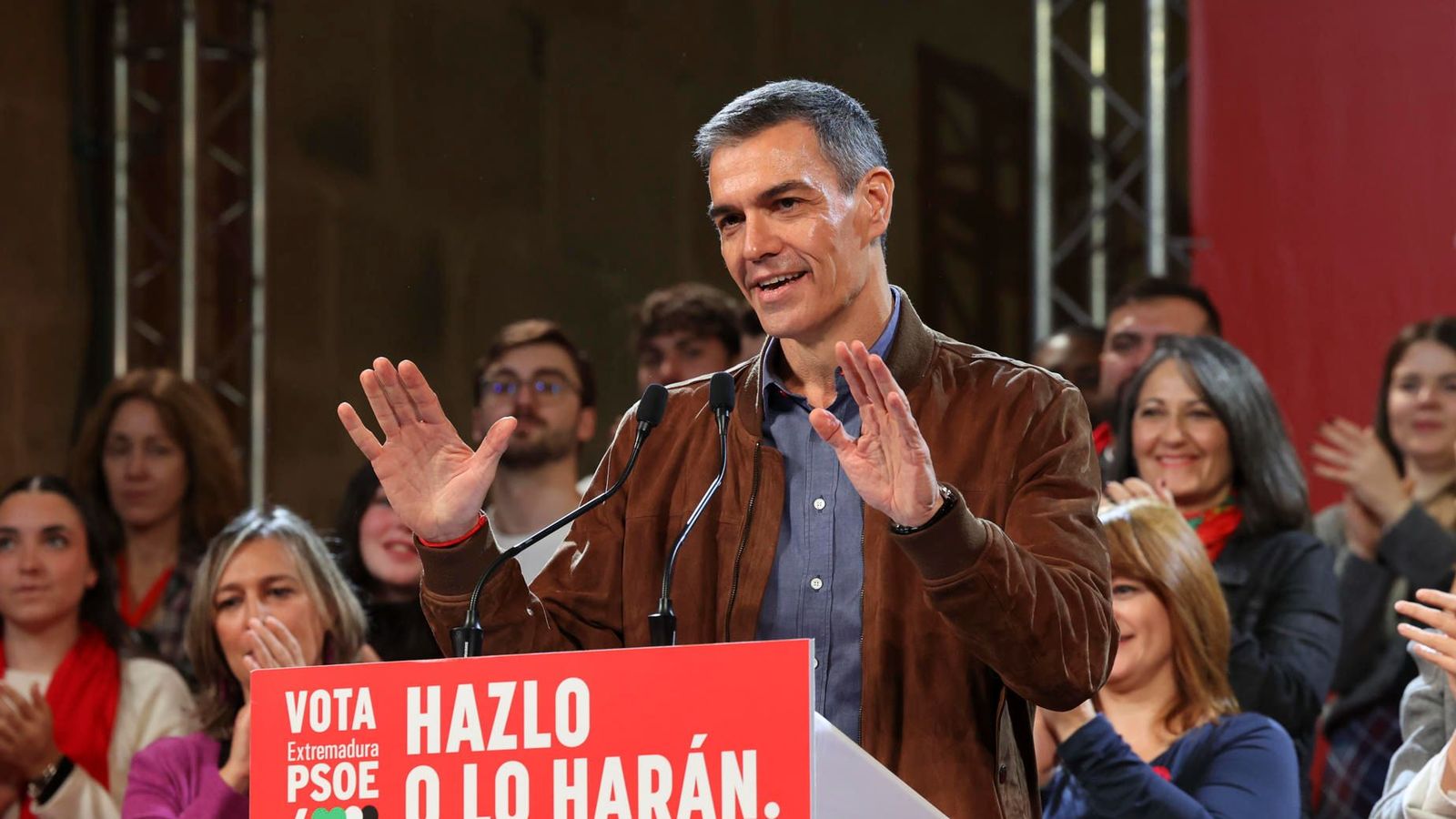 El president del governo i secretari general del PSOE, Pedro Sánchez durant un acte electoral este dissabte a Càceres