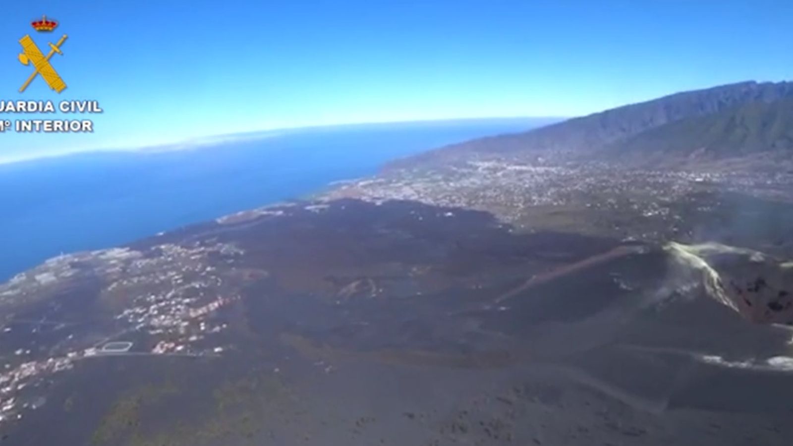 Imatge aèria de la superfície de la Palma que cobreix encara la lava