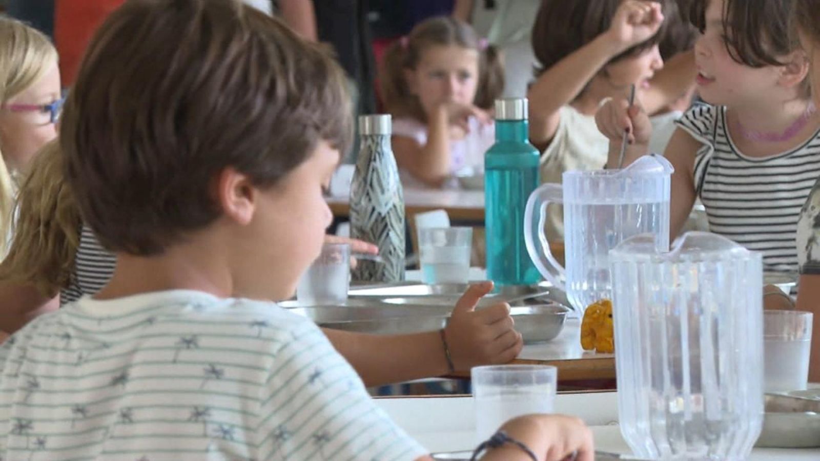 Escoles i empreses d’alimentació busquen solucions per no apujar el preu del menjador escolar