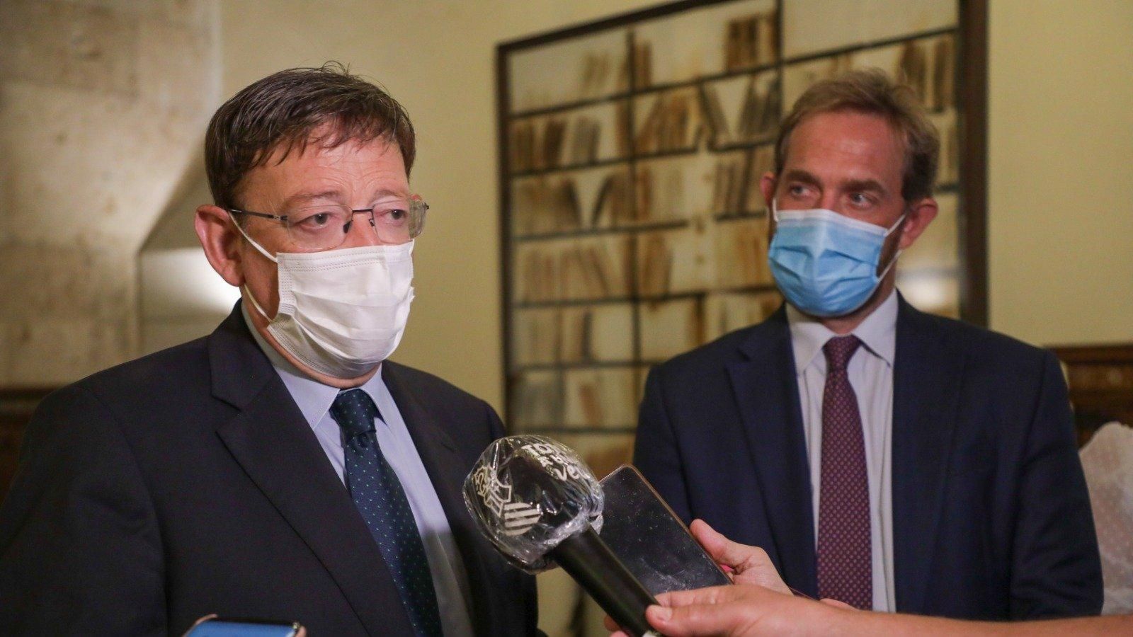 Ximo Puig i Fernando Valdés, atenen els mitjans després de la reunió