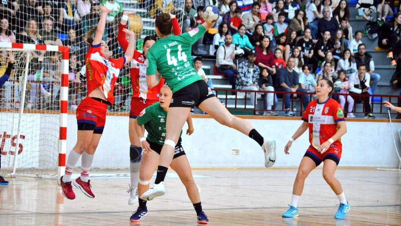 Imatge del partit d'anada entre l'Elx i Atlètic Guardés