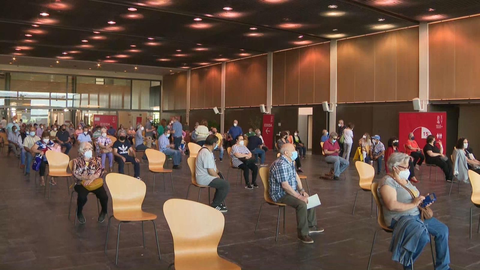 Centre de vacunació instal·lat en el Palau de Congressos de Castelló