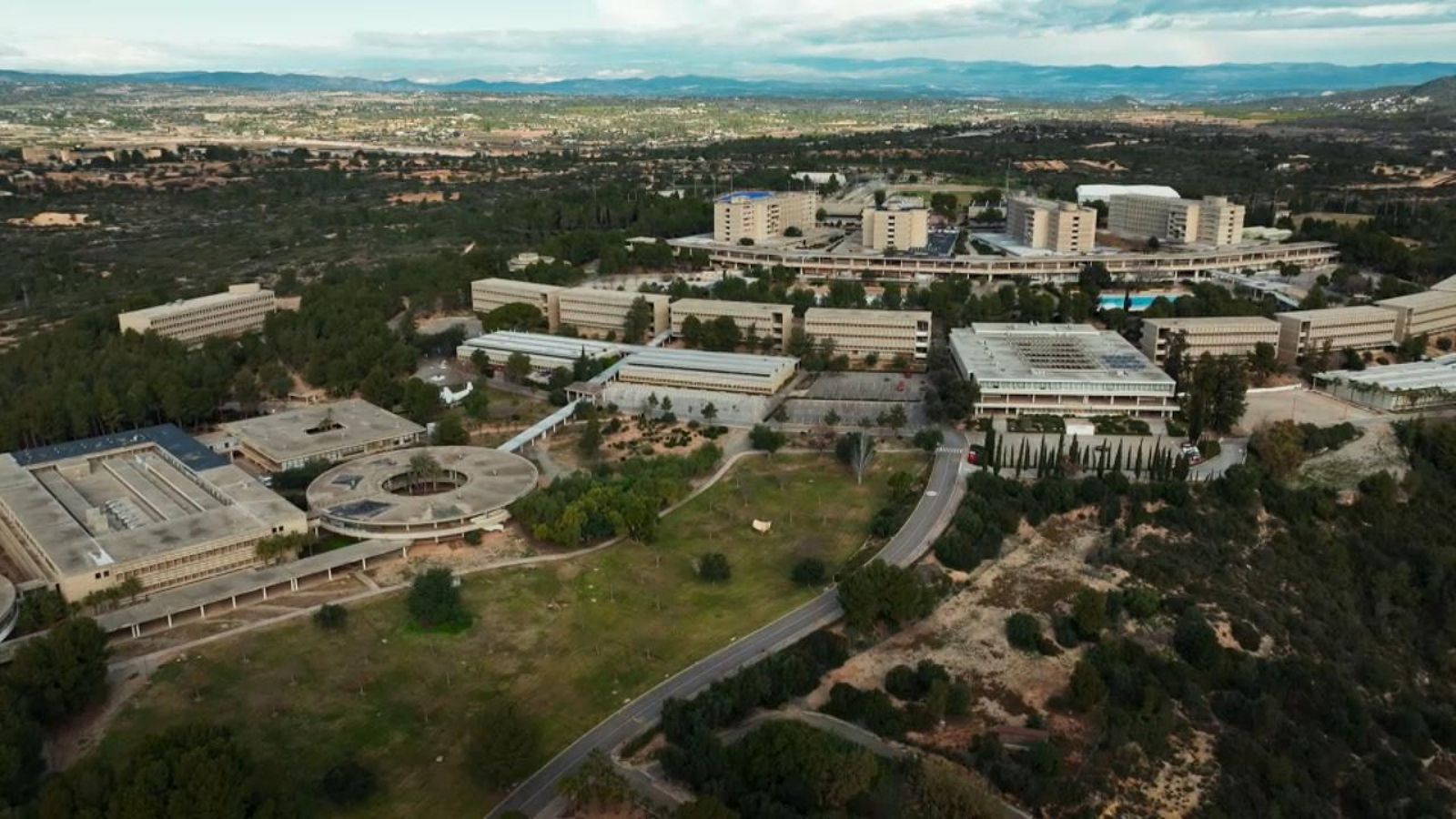 La Universitat Laboral de Cheste, ciutat educativa de primer nivell