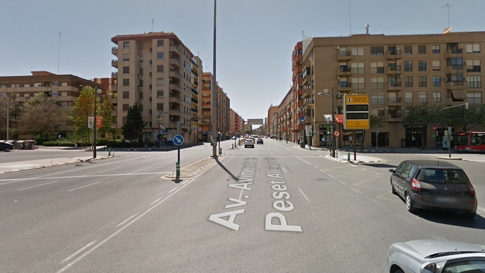 L'encreuament de les dues grans avingudes on s'ha produït l'accident