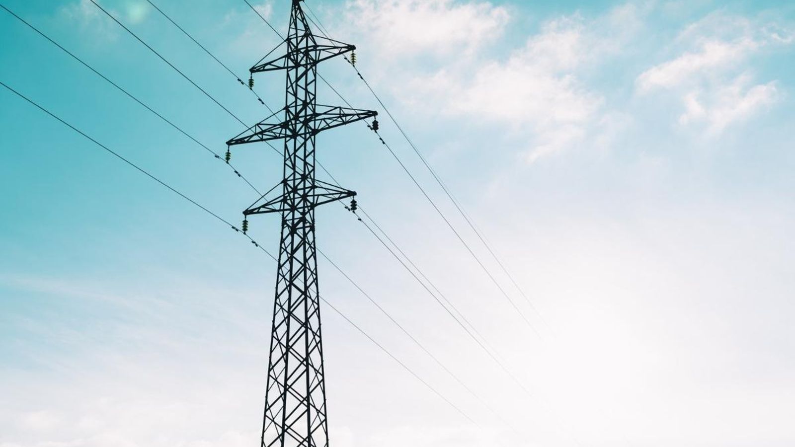 Imatge d'arxiu d'una torre elèctrica