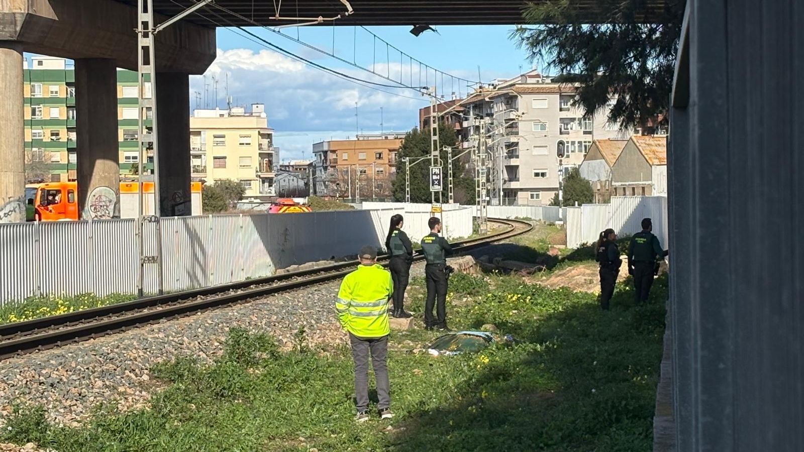 La Guàrdia Civil en el punt de l'atropellament d'este diumenge a Metrovalència