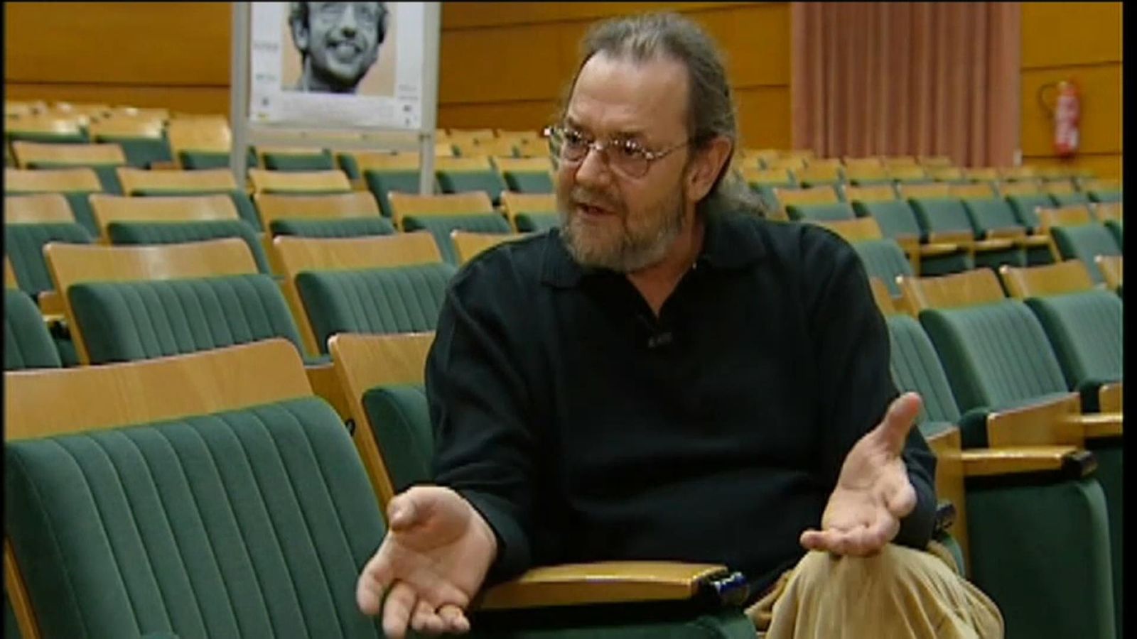 Llutxent nomena fill predilecte el cineasta Toni Canet