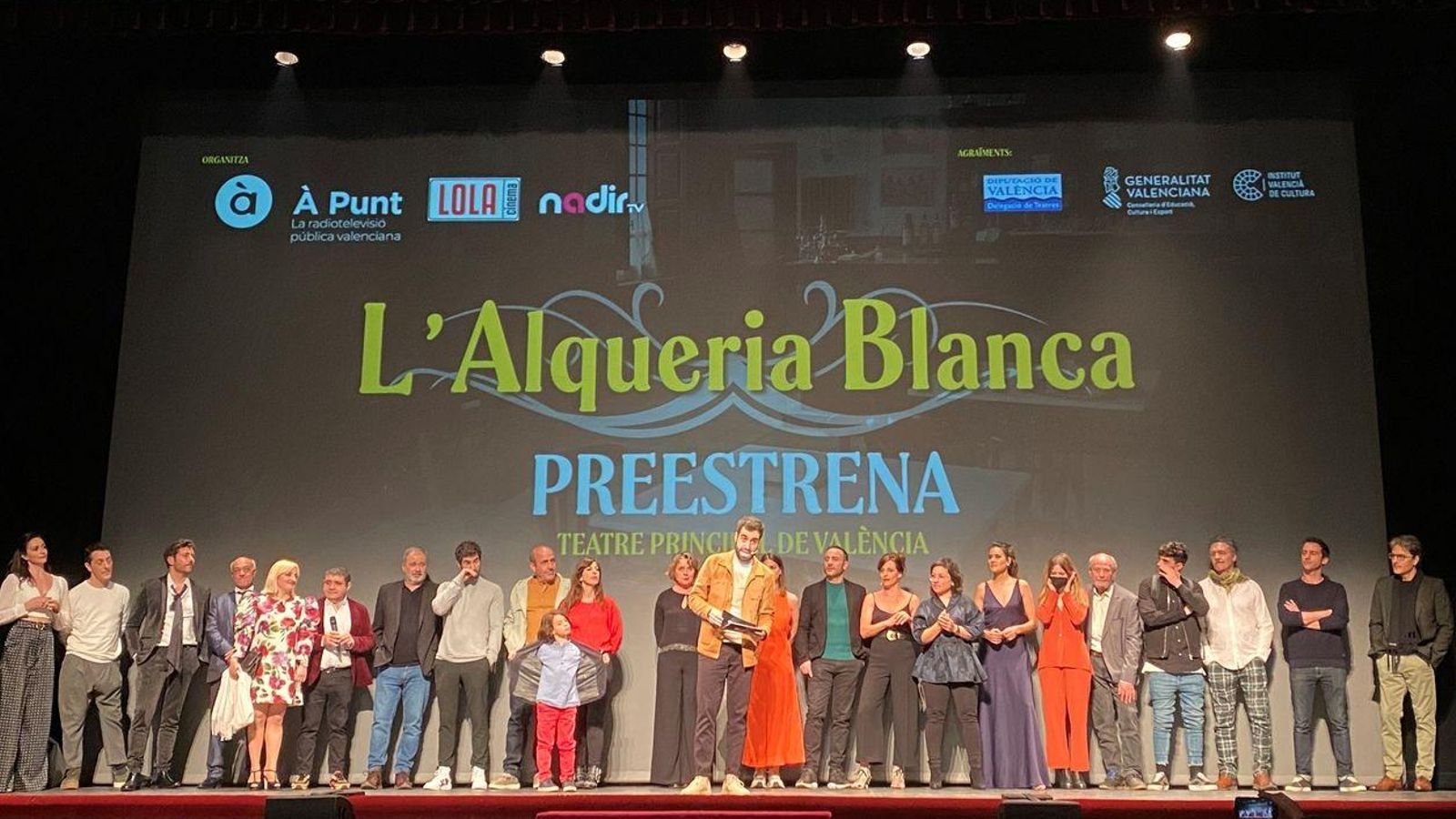 À Punt projecta en primícia l'inici de la nova temporada de L'Alqueria Blanca per als seguidors més fidels