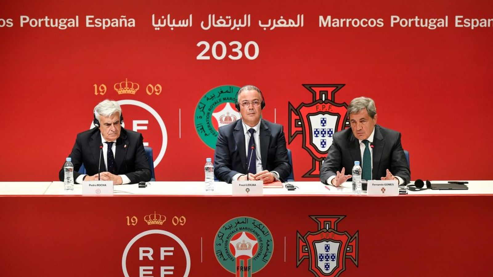 Fernando Gomez, president de la federació de futbol de Portugal; Fawzi Lakjaa, president de la federació de futbol del Marroc; i Pedro Rocha, president de la Federació de futbol d'Espanya, en una foto d'arxiu
