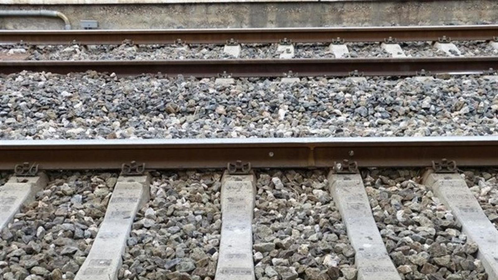 Retards en la línia Sagunt-Castelló per l’atropellament d’un home en l’estació de les Valls