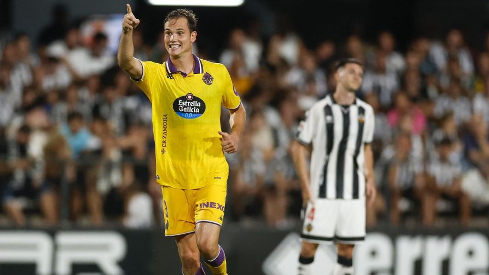 El Valladolid es va imposar en el partit de la primera volta, a Castàlia, amb un gol de Latasa