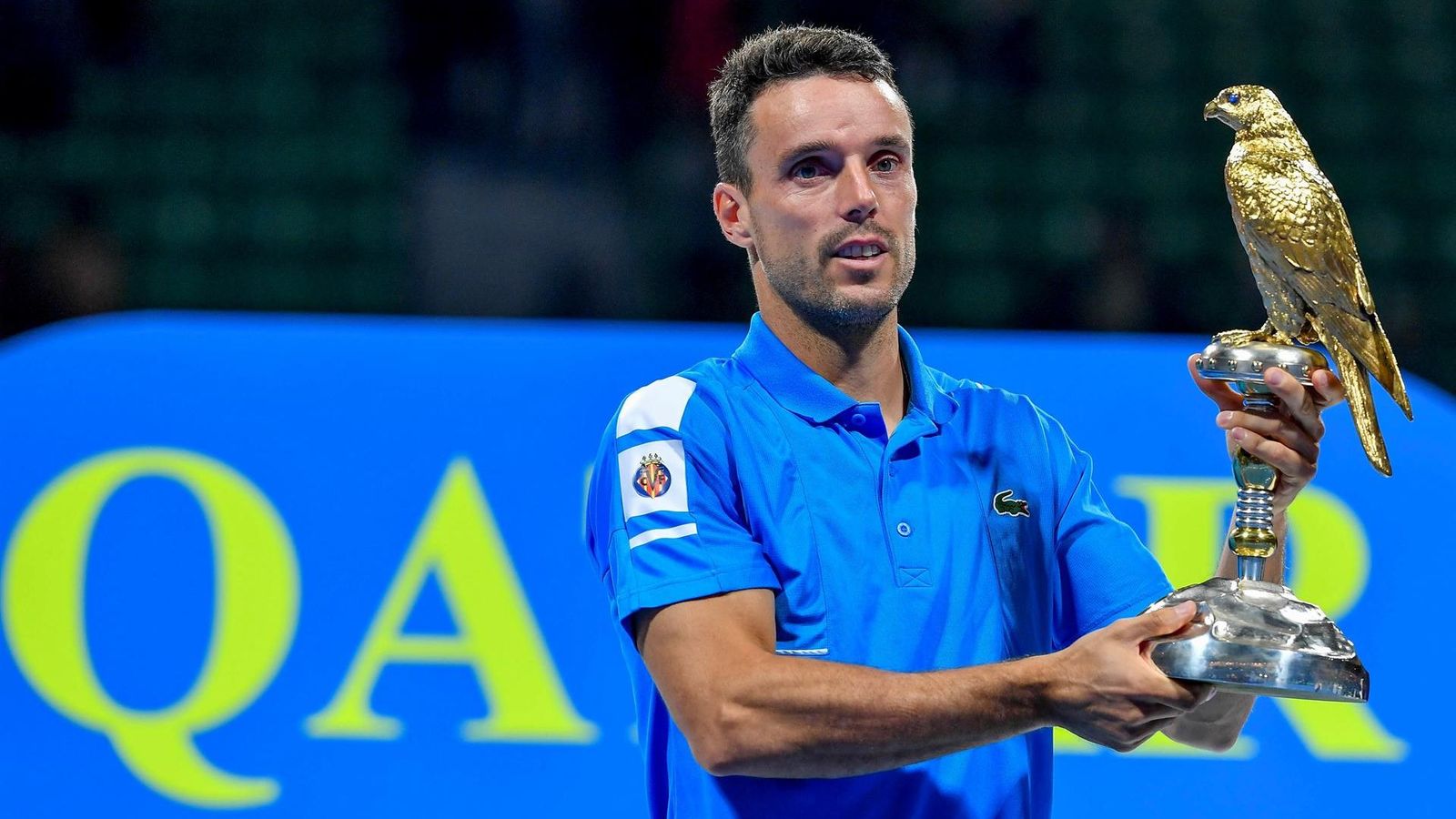 Roberto Bautista, amb el trofeu de campió