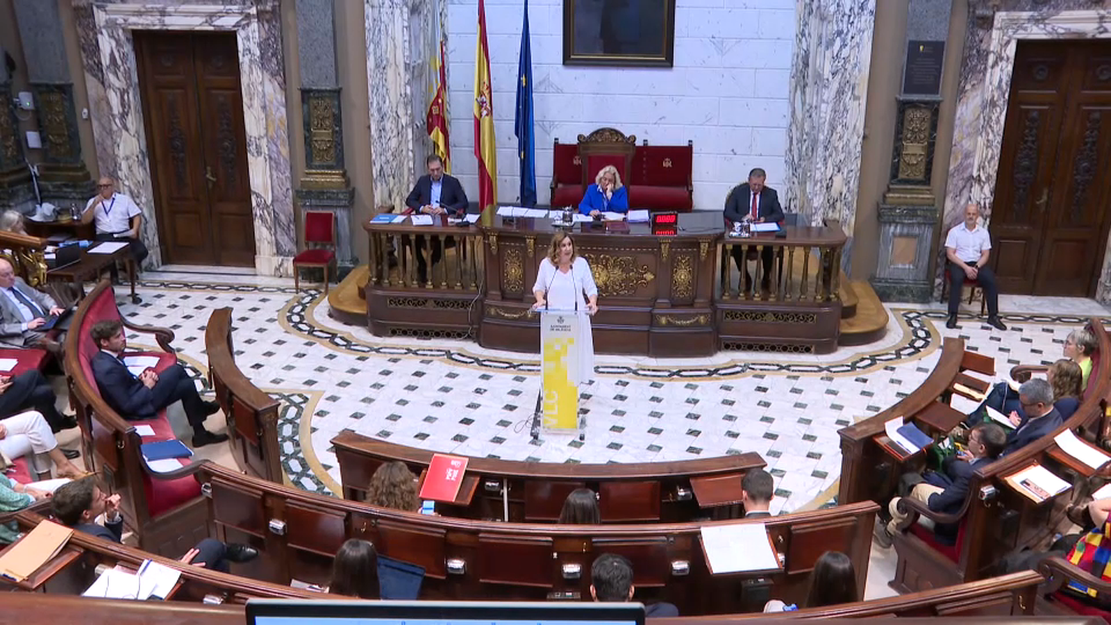 María José Catalá en l'hemicicle de l'ajuntament de València
