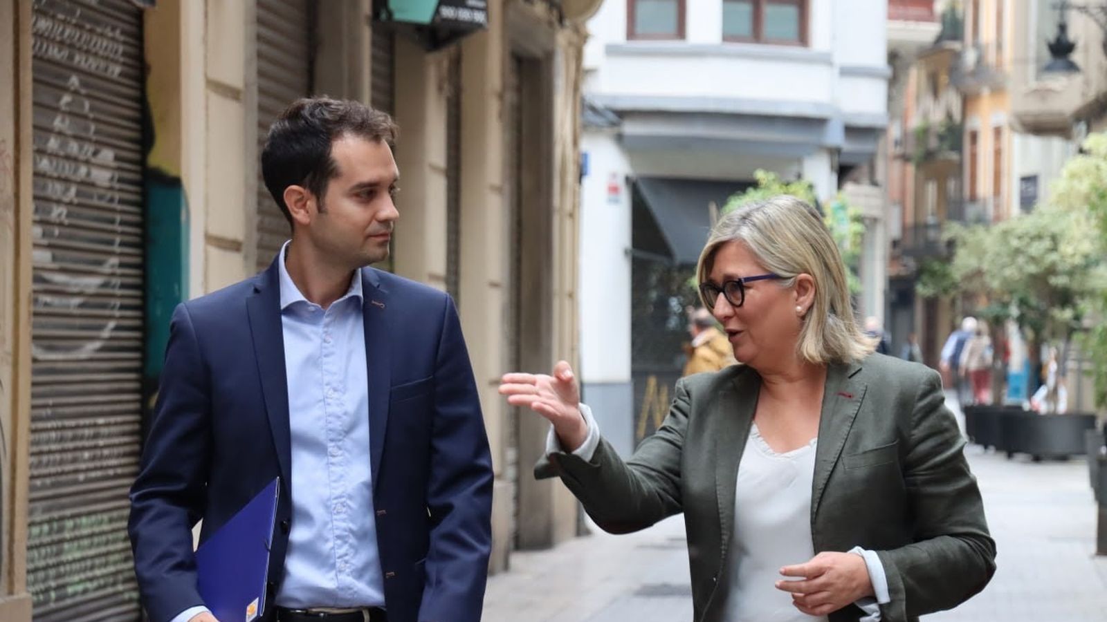 Peris s'ha reunit amb el president de l'Associació de Metges Units pels seus Drets (AMUD)