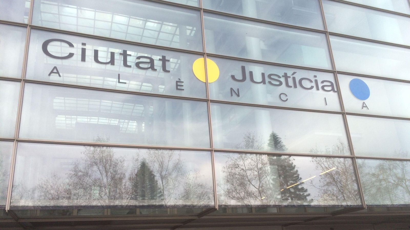 Imatge d’arxiu de la façana de la Ciutat de la Justícia Imatge d’arxiu de la façana de la Ciutat de la Justícia